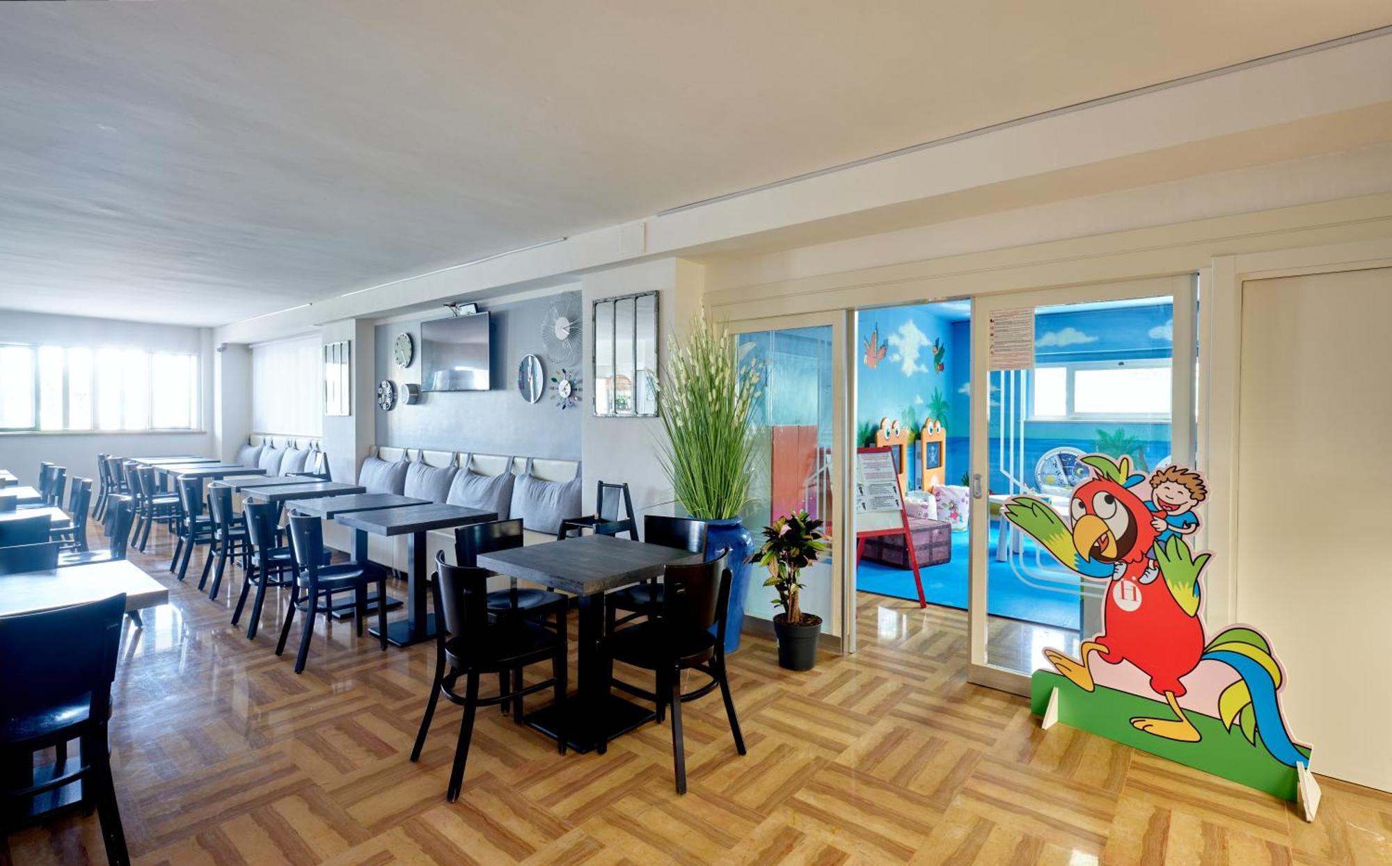 Una Hotels Imperial Beach Hotel マロッタ エクステリア 写真